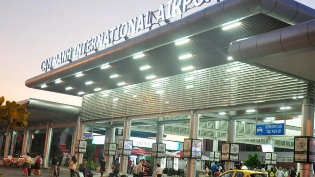 Sân Bay International Airport